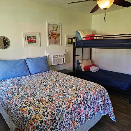 Jensen'S Rv Park And Motel サウス・ヘイブン エクステリア 写真